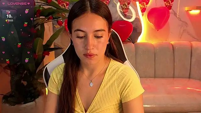 Snapshot of Nikka_Tx chatting on 02-16-26, 12:56 Nikka Tx online show from 02-16-26, 12:56