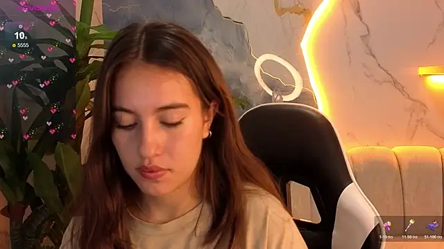 Snapshot of Nikka_Tx chatting on 02-23-26, 12:35 Nikka Tx online show from 02-23-26, 12:35