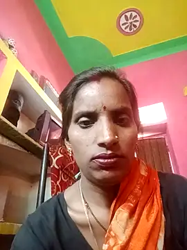 Snapshot of Anju_setty chatting on 11-15-25, 08:22 Anju setty online show from 11-15-25, 08:22