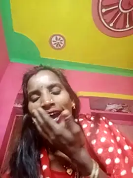 Snapshot of Anju_setty chatting on 11-17-25, 08:25 Anju setty online show from 11-17-25, 08:25