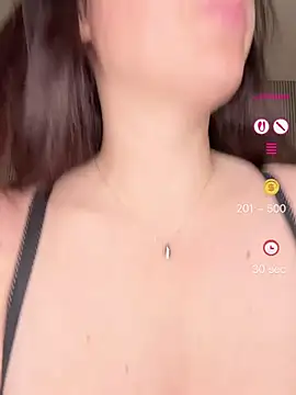 MysteryGirl   online show from 04-27-26, 07:17