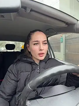 Natashaa15 online show from 12-15-25, 09:35