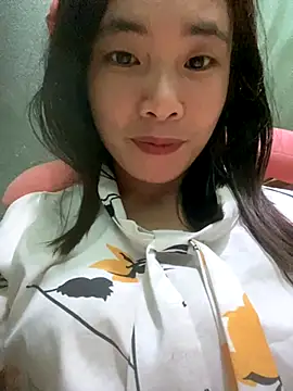 Snapshot of Elysia-007 chatting on 11-05-25, 04:56 Elysia-007 online show from 11-05-25, 04:56