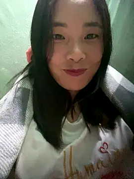 Snapshot of Elysia-007 chatting on 11-15-25, 01:29 Elysia-007 online show from 11-15-25, 01:29