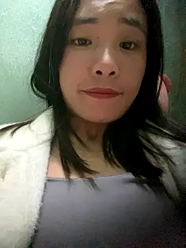 Snapshot of Elysia-007 chatting on 11-17-25, 12:11 Elysia-007 online show from 11-17-25, 12:11