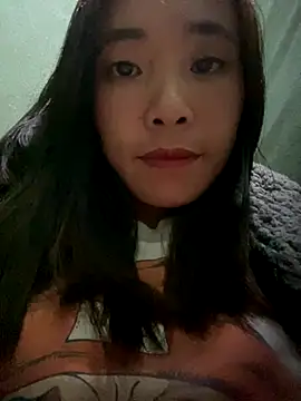 Snapshot of Elysia-007 chatting on 11-21-25, 10:47 Elysia-007 online show from 11-21-25, 10:47