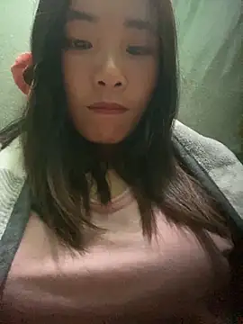 Snapshot of Elysia-007 chatting on 11-24-25, 01:00 Elysia-007 online show from 11-24-25, 01:00