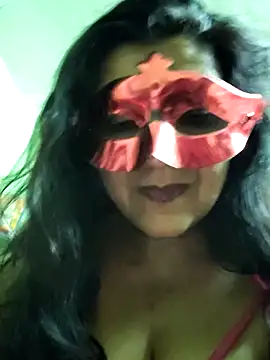 Snapshot of LOVE__RANI chatting on 05-08-26, 08:03 LOVE RANI online show from 05-08-26, 08:03