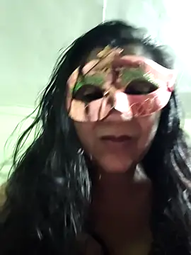 Snapshot of LOVE__RANI chatting on 06-06-26, 07:29 LOVE RANI online show from 06-06-26, 07:29