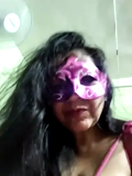 Snapshot of LOVE__RANI chatting on 06-23-26, 12:30 LOVE RANI online show from 06-23-26, 12:30