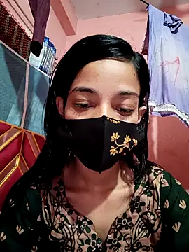 Green LaDY66 online show from 04-29-26, 02:32