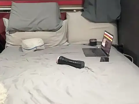 Snapshot of Bbydaddy_0 chatting on 12-16-25, 12:15 Bbydaddy 0 online show from 12-16-25, 12:15