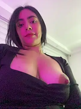 Sara-215 online show from 06-05-26, 06:52