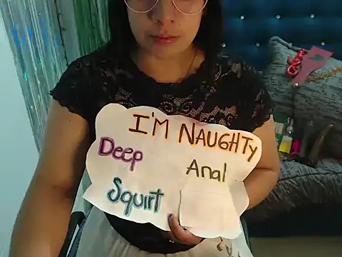 Alanafire online show from 10-30-25, 01:34