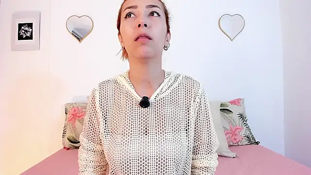 julialex  online show from 03-12-26, 07:42