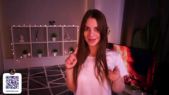 Snapshot of LauraHansil chatting on 11-12-25, 07:31 LauraHansil online show from 11-12-25, 07:31