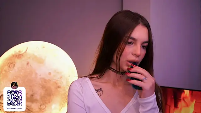 Snapshot of LauraHansil chatting on 12-01-25, 06:40 LauraHansil online show from 12-01-25, 06:40