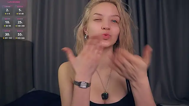 VetaManhardt online show from 04-22-26, 11:17