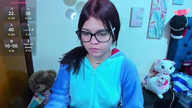 Emma boo online show from 11-06-25, 12:39