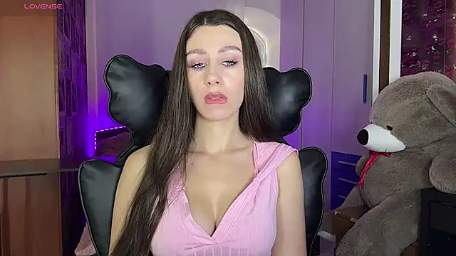 Snapshot of SweetCherry__N chatting on 06-05-26, 10:10 SweetCherry N online show from 06-05-26, 10:10