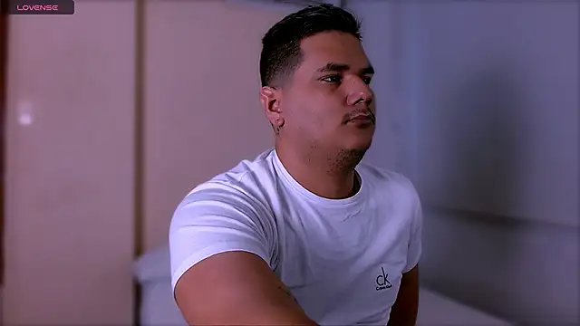 KingMoreno1 online show from 10-31-25, 12:50