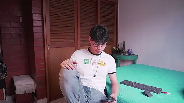 estmonnn online show from 03-28-26, 07:35