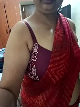 Snapshot of Naughty-Nancy chatting on 12-15-25, 09:57 Naughty-Nancy online show from 12-15-25, 09:57