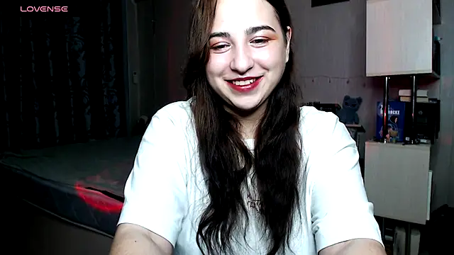 Snapshot of erica__mills chatting on 11-01-25, 09:28 erica  mills online show from 11-01-25, 09:28