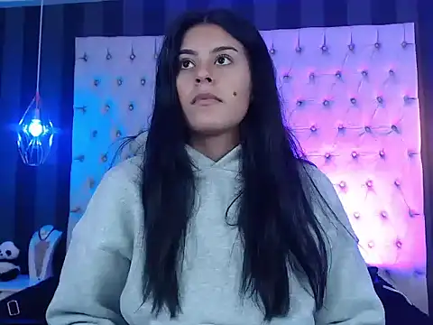 Snapshot of BrendaMarxhal chatting on 11-10-25, 07:13 BrendaMarxhal online show from 11-10-25, 07:13