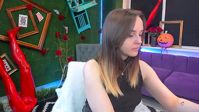 IreneBailey online show from 10-30-25, 09:33