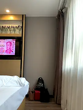 aniani11 online show from 12-05-25, 04:54