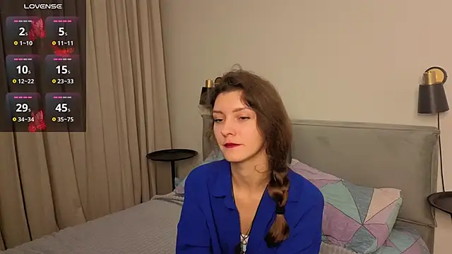LauraYoungg online show from 11-03-25, 07:26