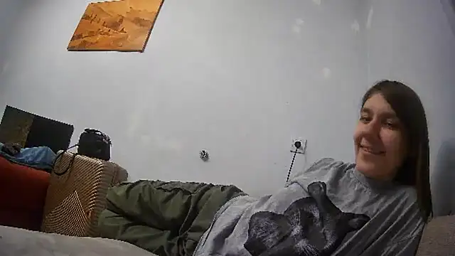 Zizi Zuzu online show from 11-13-25, 07:02