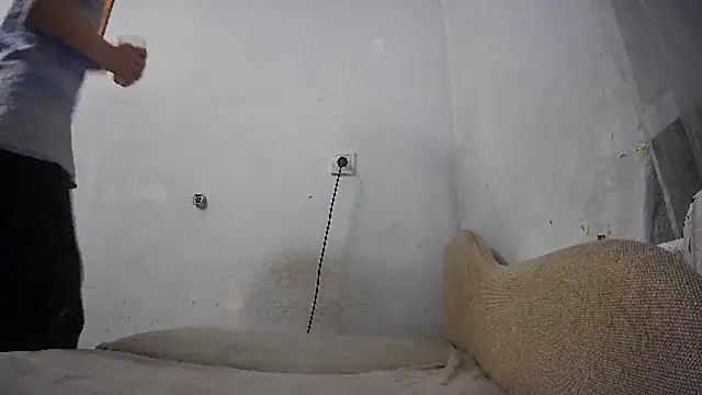 Zizi Zuzu online show from 11-15-25, 07:10