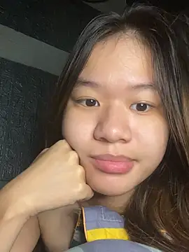 Snapshot of BUNNY050465 chatting on 10-29-25, 01:35 BUNNY050465 online show from 10-29-25, 01:35