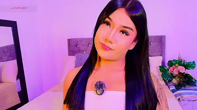 Snapshot of Vale_prado chatting on 12-03-25, 11:08 Vale prado online show from 12-03-25, 11:08