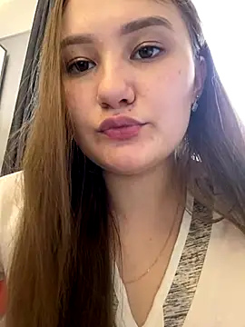 Snapshot of Regina_Lynne chatting on 10-31-25, 09:32 Regina Lynne online show from 10-31-25, 09:32