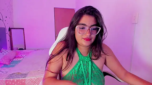 Luna Jonnes1 online show from 04-02-26, 06:27