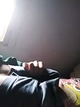 Snapshot of Fede26Zonasur chatting on 10-29-25, 04:53 Fede26Zonasur online show from 10-29-25, 04:53