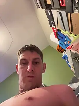 Snapshot of Nomad42O chatting on 10-30-25, 07:43 Nomad42O online show from 10-30-25, 07:43