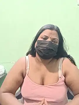 Snapshot of tamil_Nithya_J chatting on 05-19-26, 04:46 tamil Nithya J online show from 05-19-26, 04:46