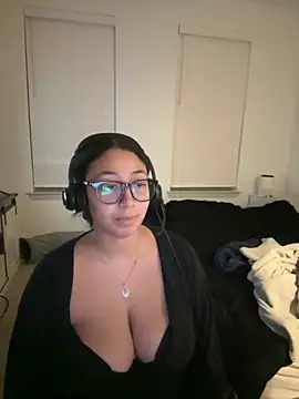 minha baby online show from 11-23-25, 09:42