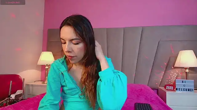 kittyblooms online show from 03-18-26, 01:03