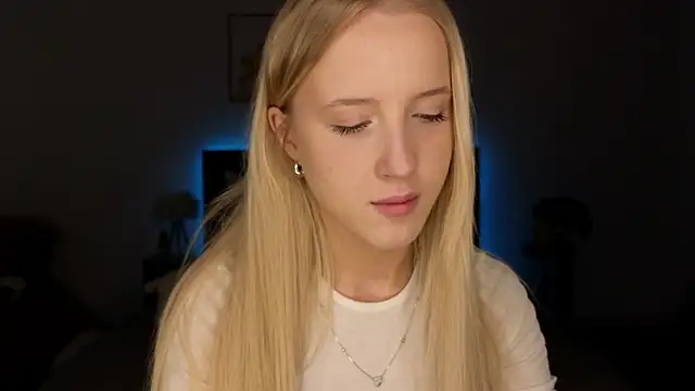 adele armass online show from 04-14-26, 08:59