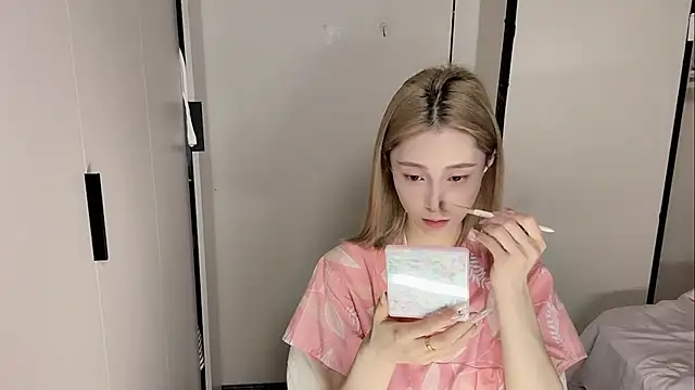 yuyu-33 online show from 03-09-26, 12:36