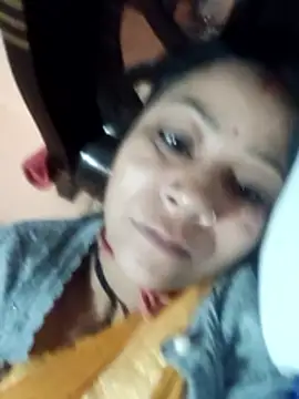 Snapshot of Sangita_g chatting on 11-24-25, 01:16 Sangita g online show from 11-24-25, 01:16