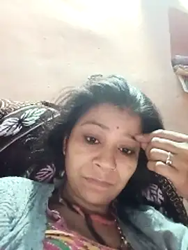 Snapshot of Sangita_g chatting on 12-14-25, 04:01 Sangita g online show from 12-14-25, 04:01
