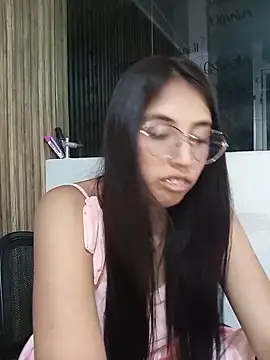 Valk submissive online show from 03-27-26, 04:18