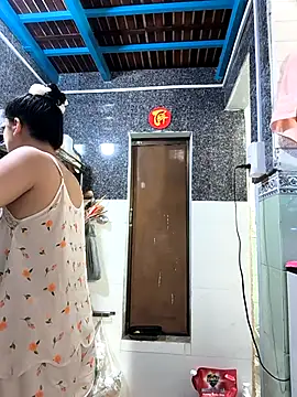 Okleotina9 online show from 04-26-26, 03:26