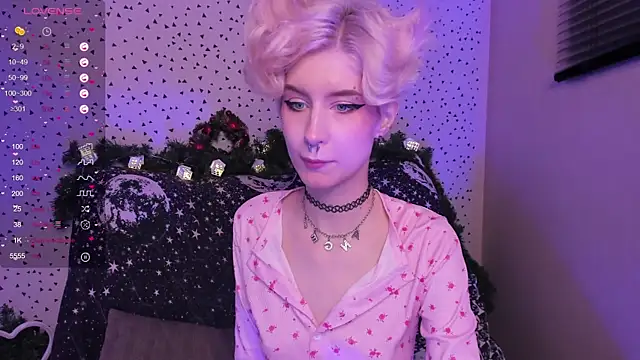 Angel Julles online show from 12-20-25, 01:56